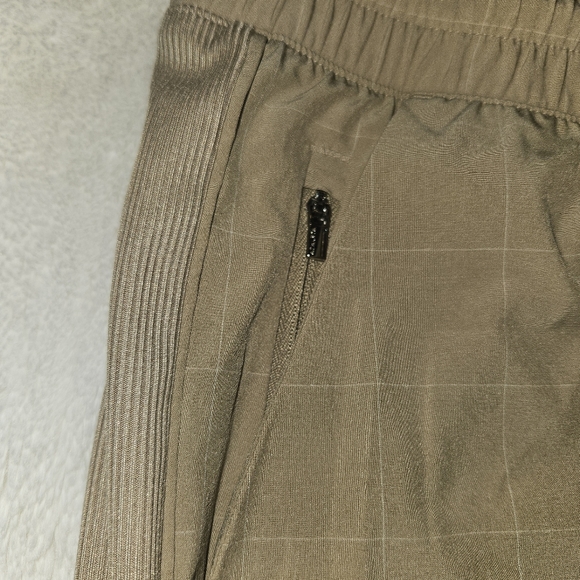 Athleta Brooklyn Textured Jogger Pants Silt Taupe Khaki Tan Women's Size 20 - Picture 11 of 15